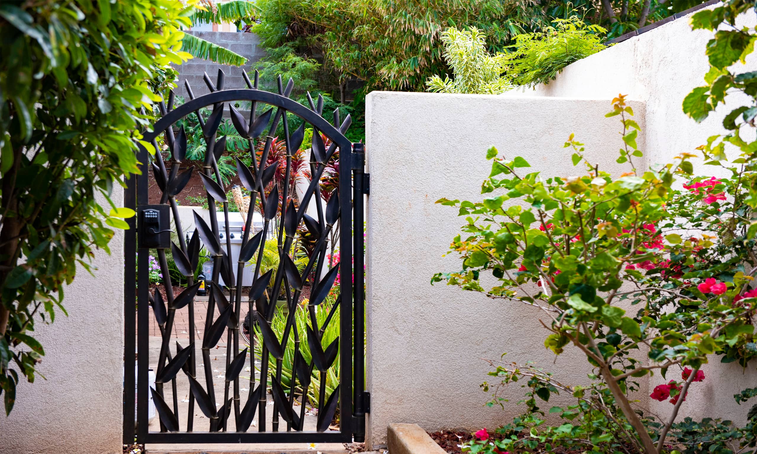 Home in Paia · ★4.96 · 3 bedrooms · 3 beds · 2 baths - Photo 14