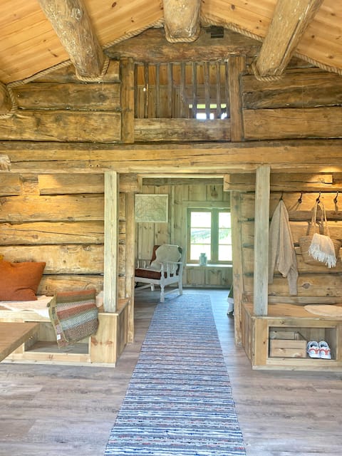 Kufjøset -Renovert barn from 1830
