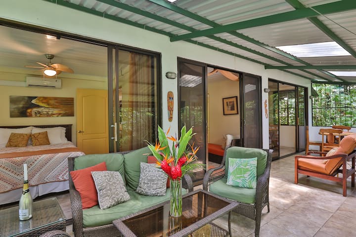 Mono Vista At Jungle Creek Chill Out In The Jungle - Playa Blanca, Costa Rica
