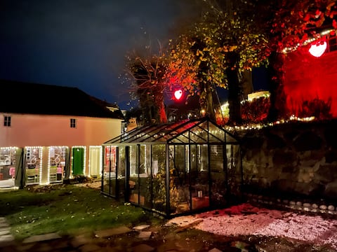 Artist's Studio with Parking