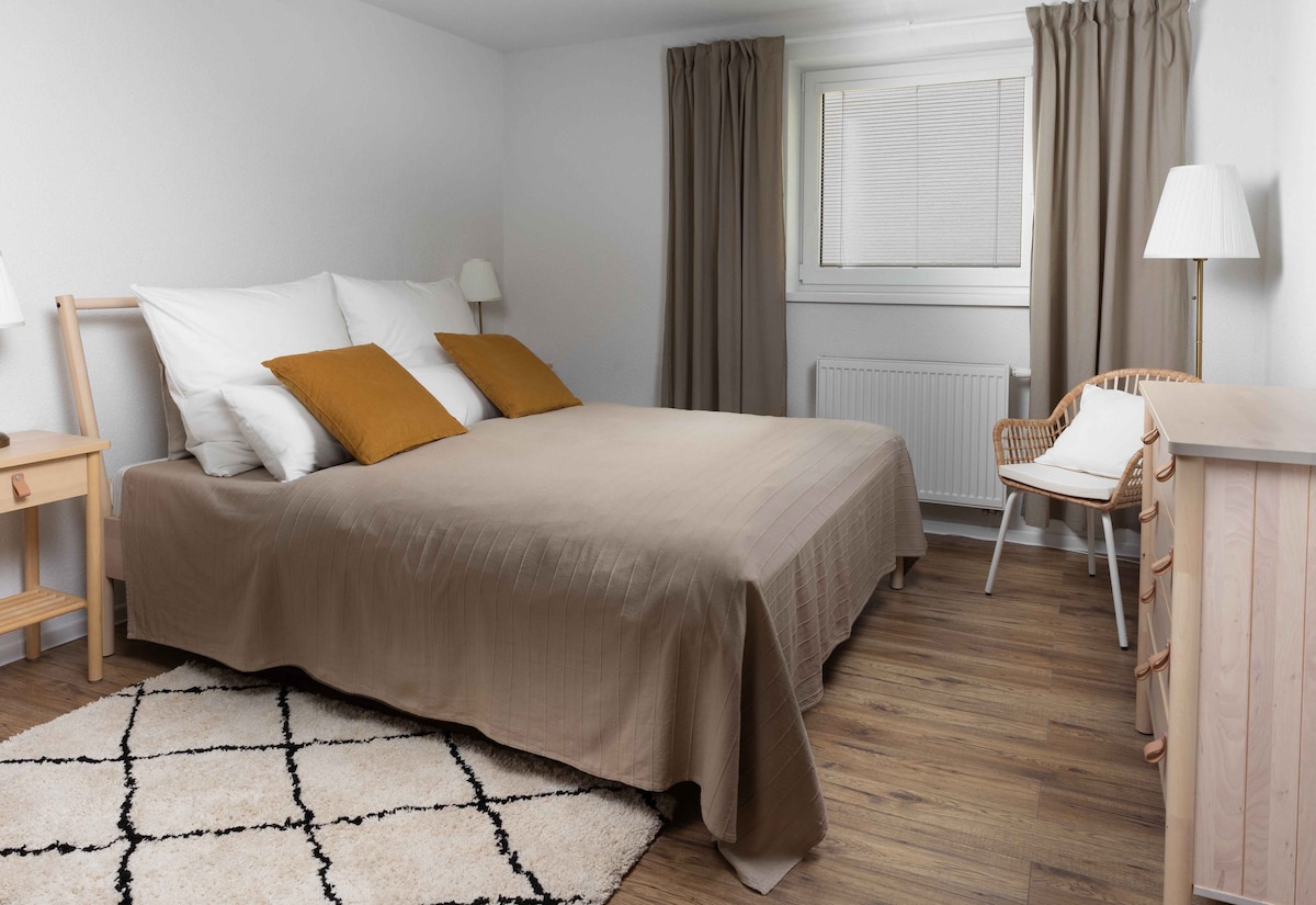 2. spavaća soba s bračnim krevetom (160 cm)