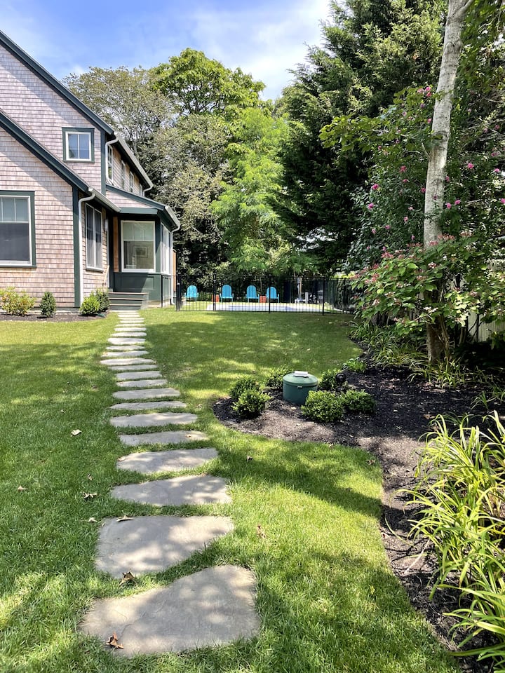 Edgartown Village new listing