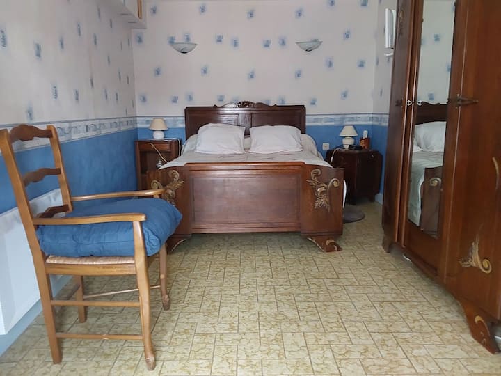 spálňa 2 : 1 lôžko 140 pre 2 osoby