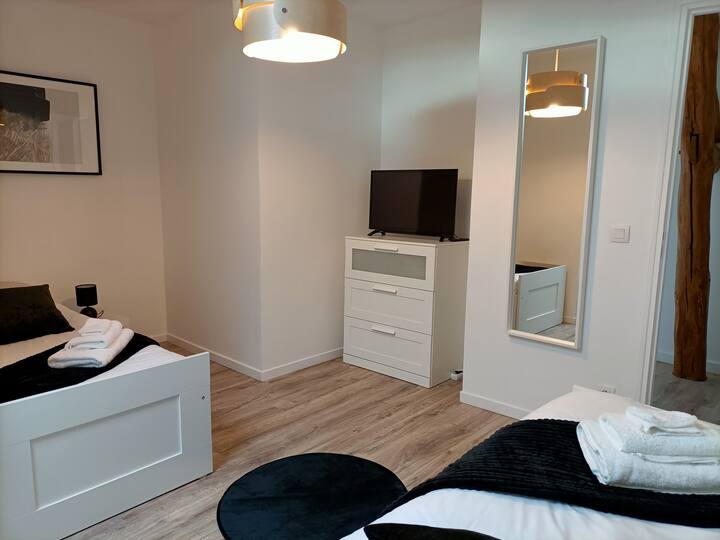 Chumba cha 2 cha kulala (mtoto au mtu mzima -2 vitanda)