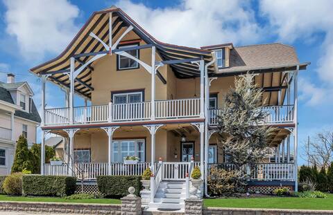 Victorian Charm Contemporary Living