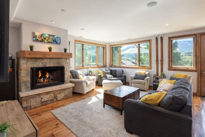Eagle's Nest Property Management managed Airbnb listing 1