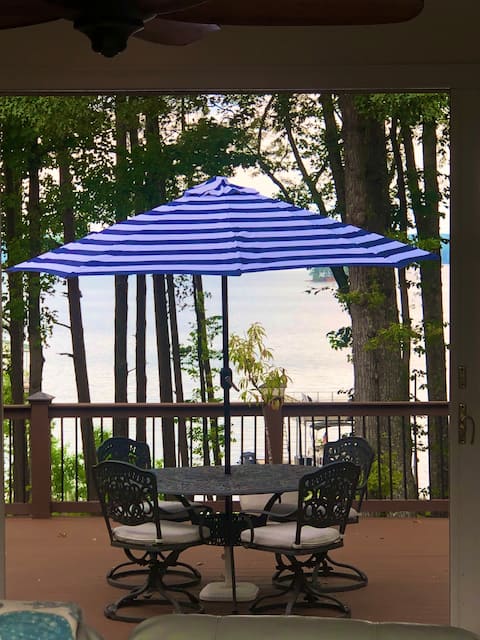 Admiral's Sandy Beach Villa