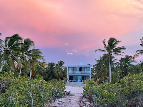 Popular Airbnb listing: Beachfront house in Telchac Puerto