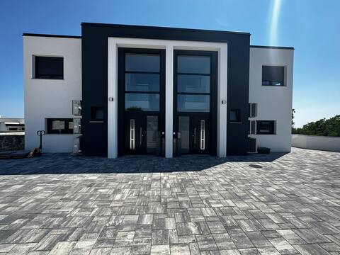 Villa Sina - House with pool