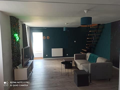 townhouse + studio near La Flèche ZOO