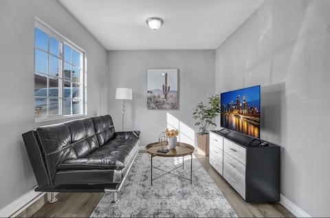 Sweet & Cozy Studio｜Fast Wi-Fi | Minutes to Disney