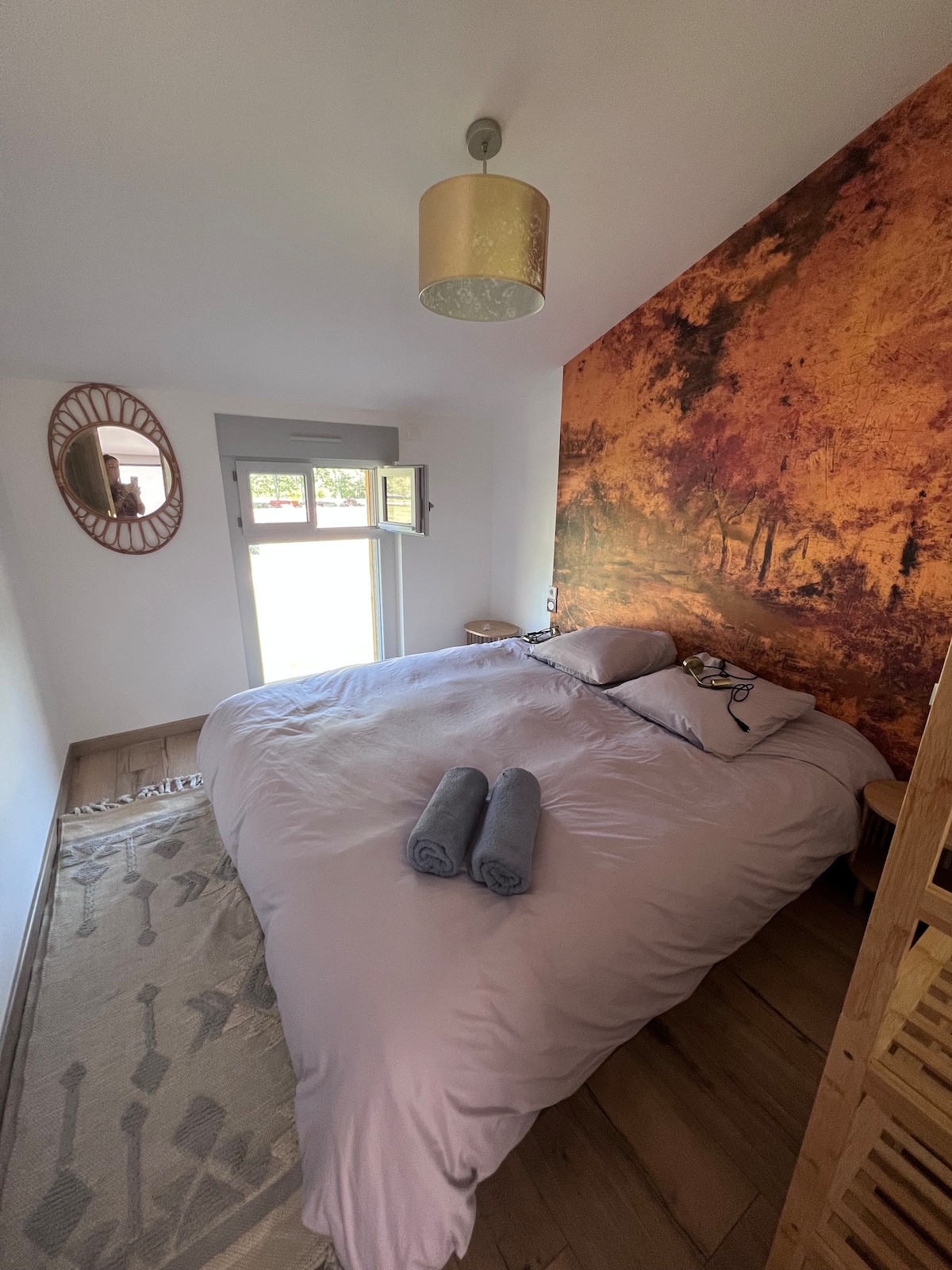 Slaapkamer 2: herfstbos
Tweepersoonsbed 180
of 2 eenpersoonsbedden 90