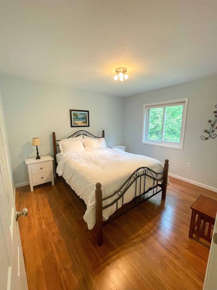 Спалня #3 (основен етаж)