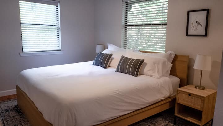 Habitación en la planta superior 3 dormitorios con cama tamaño king