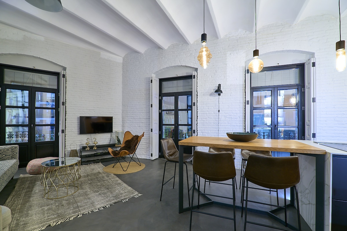 Top Airbnb: Stylish apartment in Ruzafa. in L'eixample