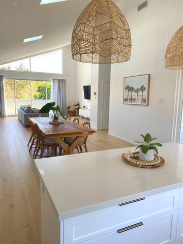 The Barefoot Bungalow gallery image 3