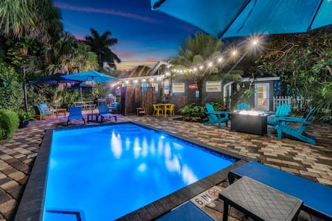 Top performing Airbnb: Mid-Century Gem: Pool, Privacy, and Palm Trees in West Palm Beach