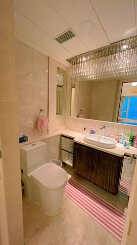 Kids friendly big apartment gallery image 5