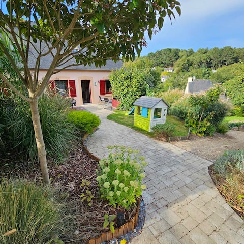 Discover HON TI -MOR. Our House by the Sea