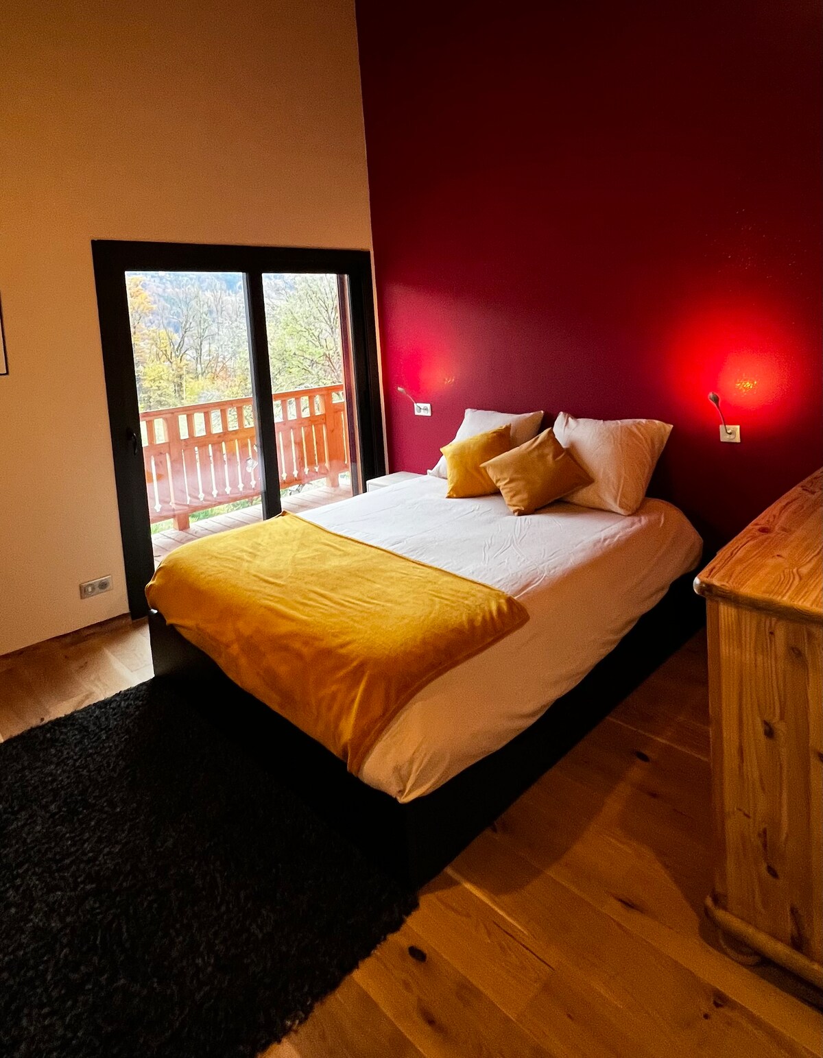 Habitación Roja y cama de 160