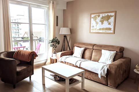 Nice apartment, close to train station, Poissy/West Paris