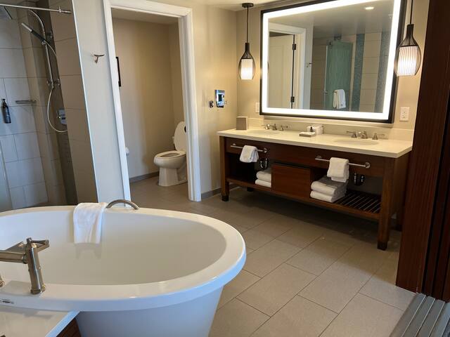 Westin Ka’anapali Nanea, 2 bdrm Villa Avail 2025 gallery image 3