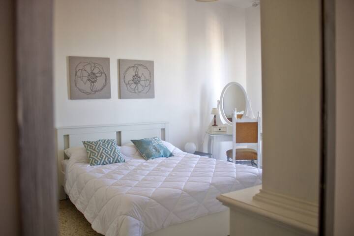 Casa Rinaldi – Panoramic Loft in the Heart of Bari gallery image 4