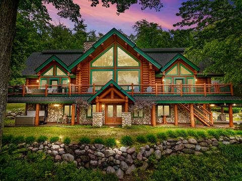 Boyne Mtn-Hot Tub-Views-FirePit-Game Room!