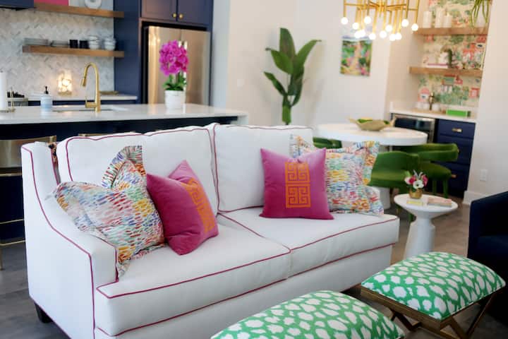 New! The Pink Door, Downtown Edmond - 2bed/2bath - エドモンド, OK
