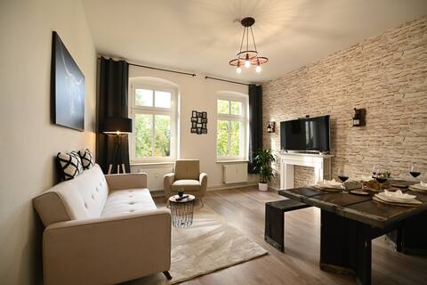 Vintage Appartement Bauhaus| 2 Bed Rooms| Netflix