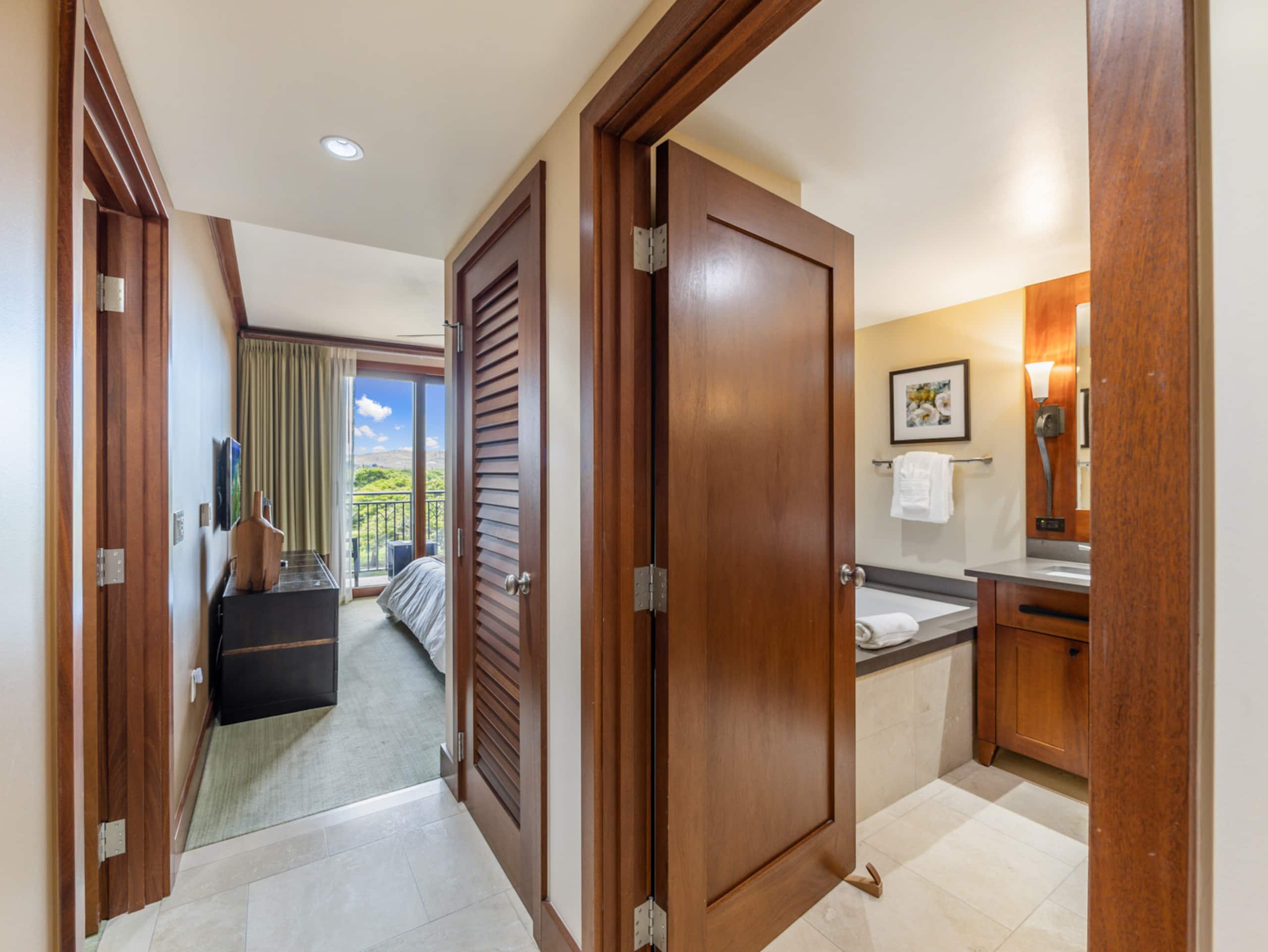 Hale Pikake O-406 a spacious and comfortable Gem - Image 35