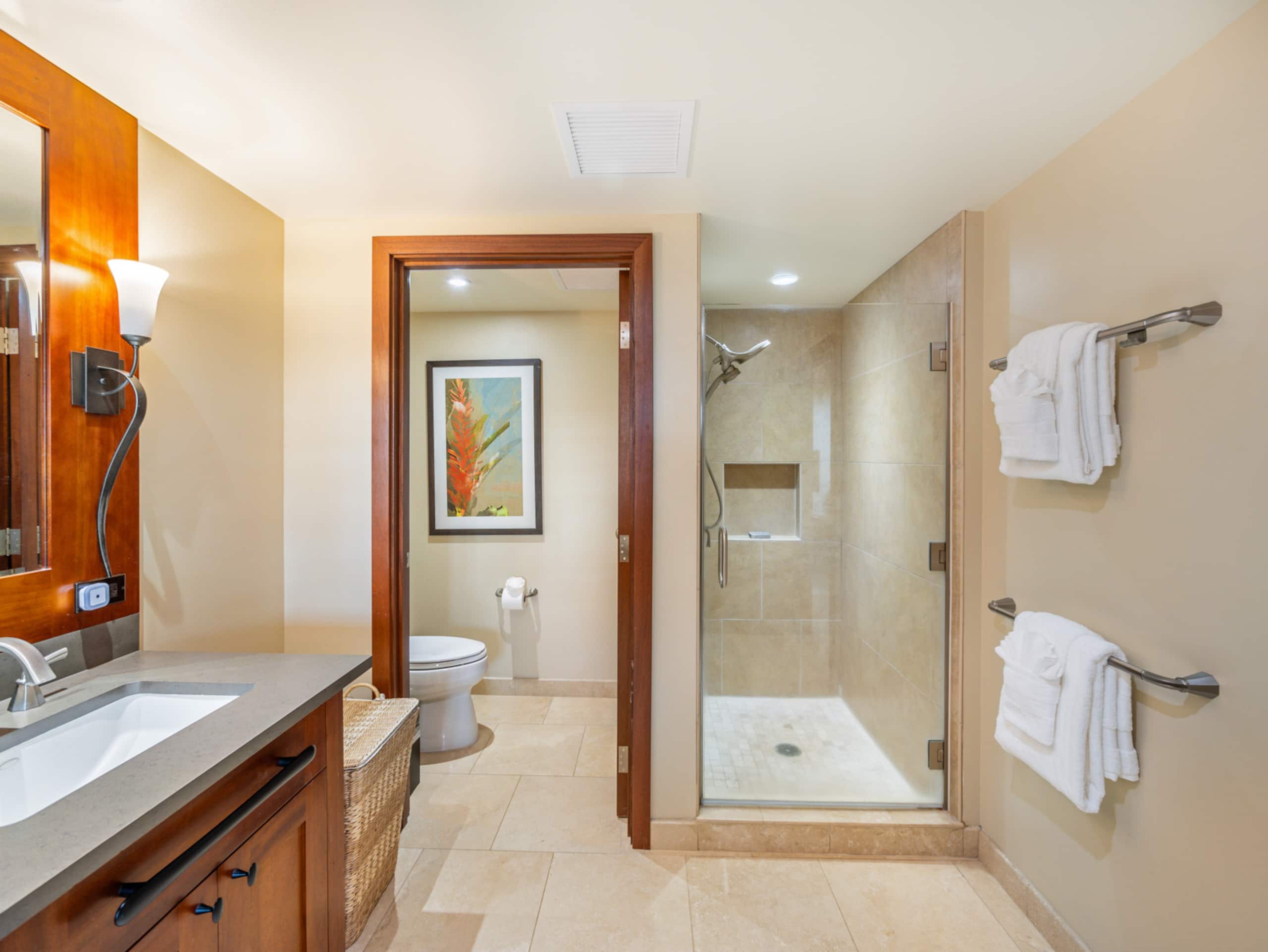 Hale Pikake O-406 a spacious and comfortable Gem - Image 39