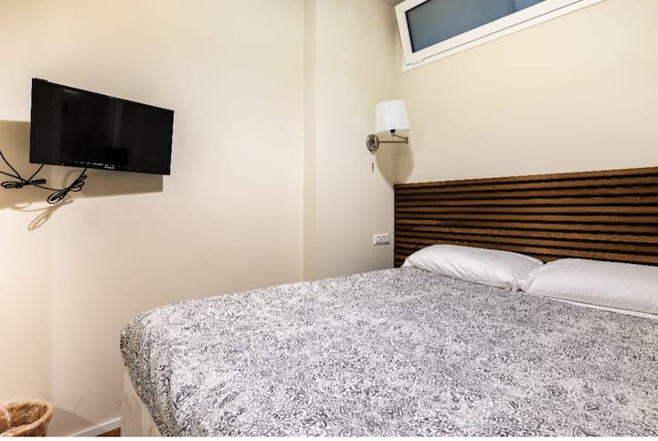 stanza peggy
room peggy
chambre peggy
chambre peggy