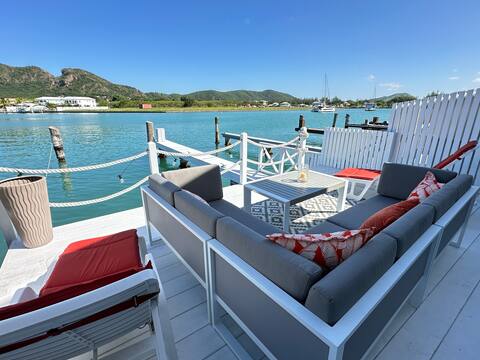 Villa Sea Breeze on Waterfront
