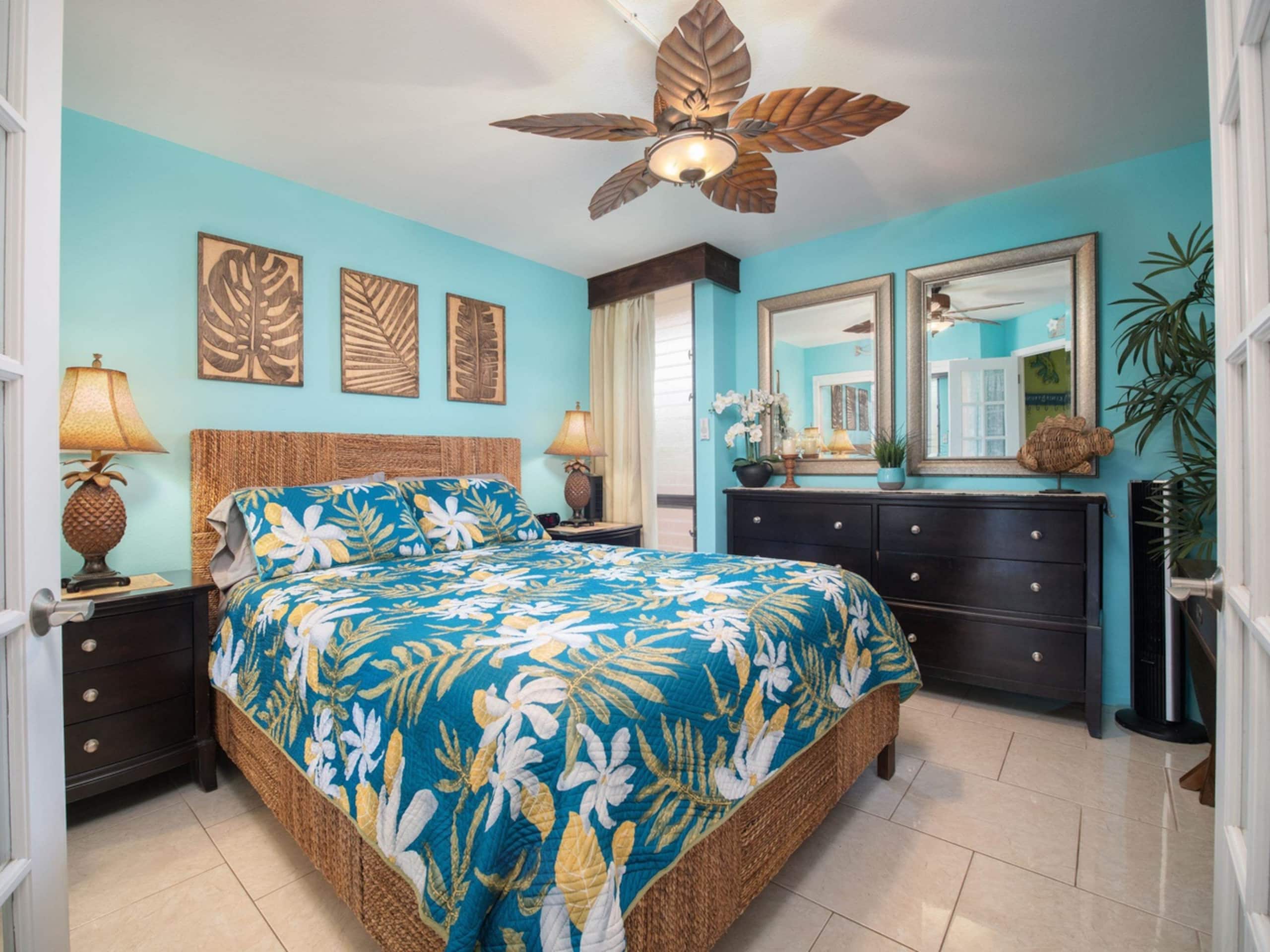 Condo in Kihei · ★4.98 · 1 bedroom · 2 beds · 1 bath - Image 24