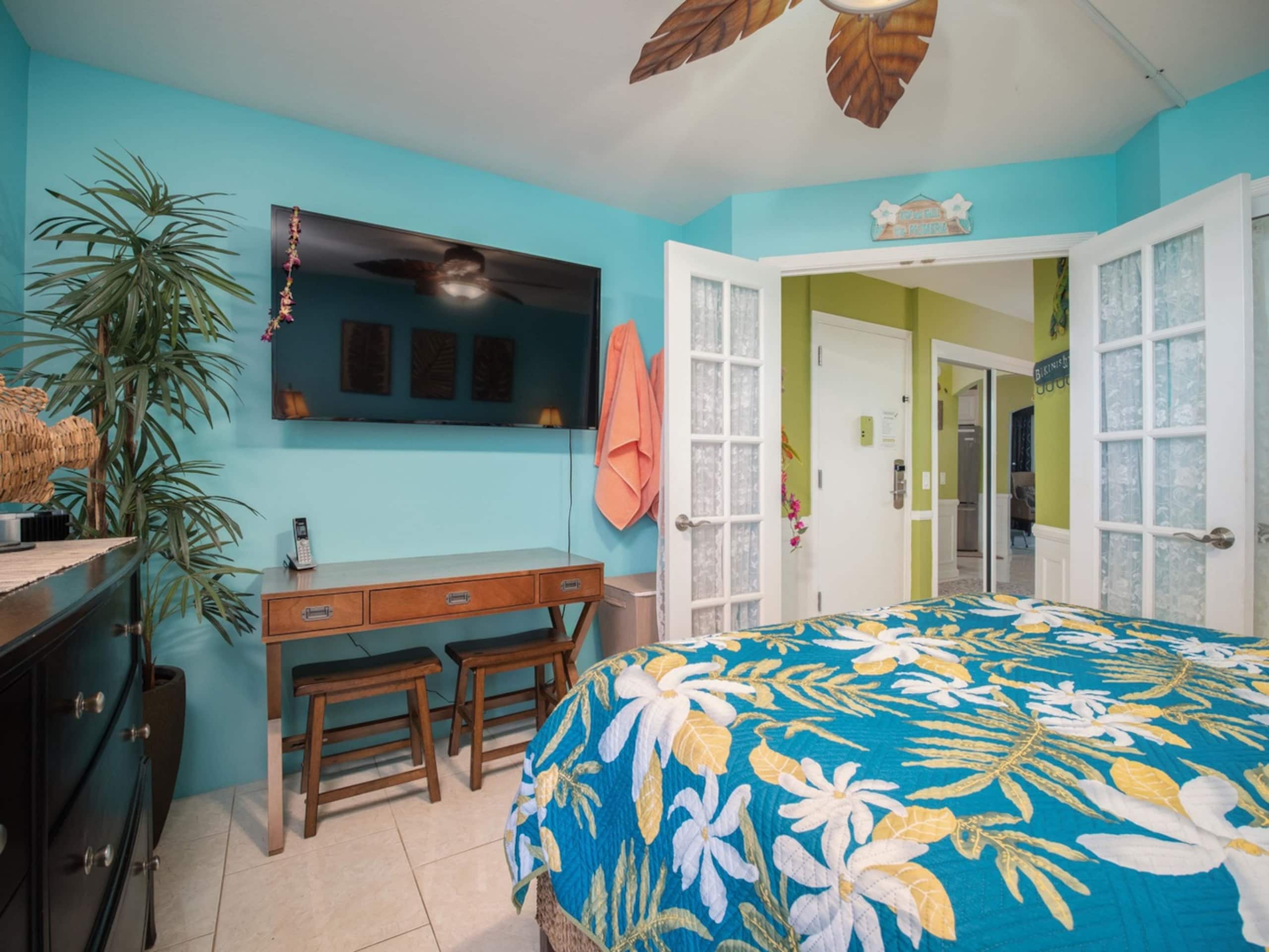 Condo in Kihei · ★4.98 · 1 bedroom · 2 beds · 1 bath - Image 25