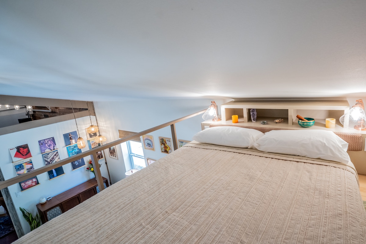Cozy Austin Stay • Perfect for Couples or up to 6