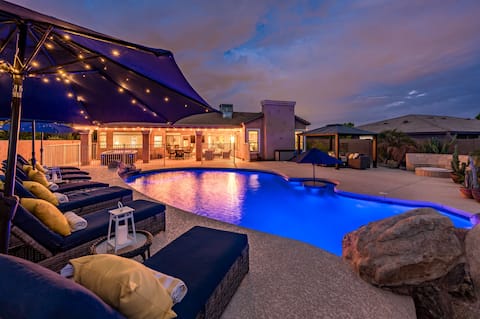 Beautiful backyard oasis w/free heated diving pool