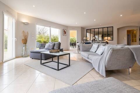 House, garden 4 bedrooms 155m2