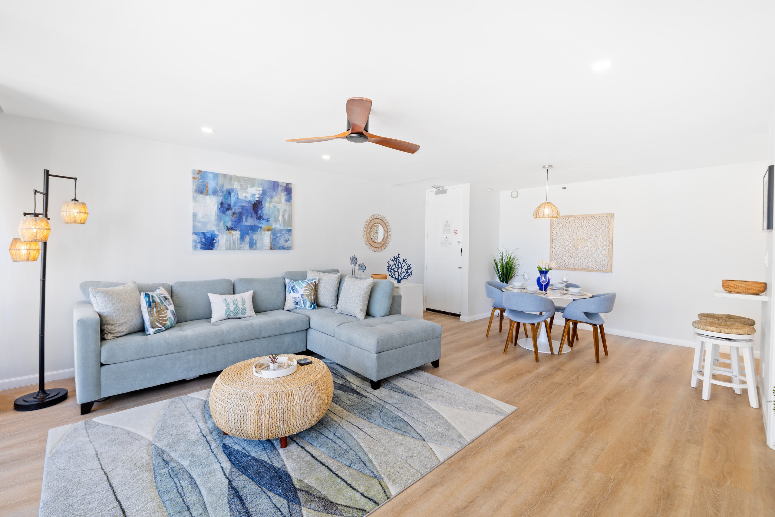 Condo in Honolulu · ★4.9 · 1 bedroom · 2 beds · 1 private bath - Image 7