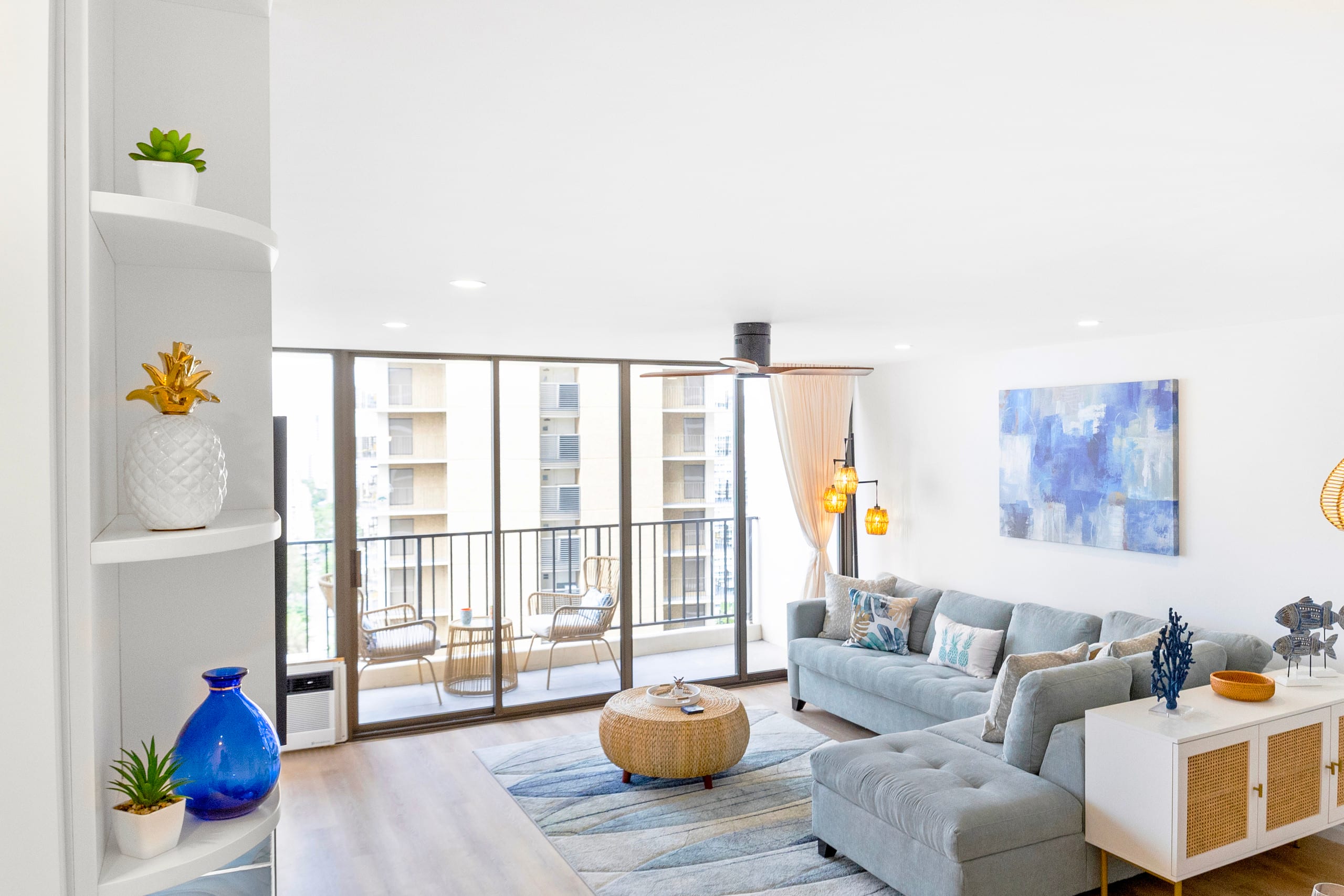Condo in Honolulu · ★4.9 · 1 bedroom · 2 beds · 1 private bath - Image 11