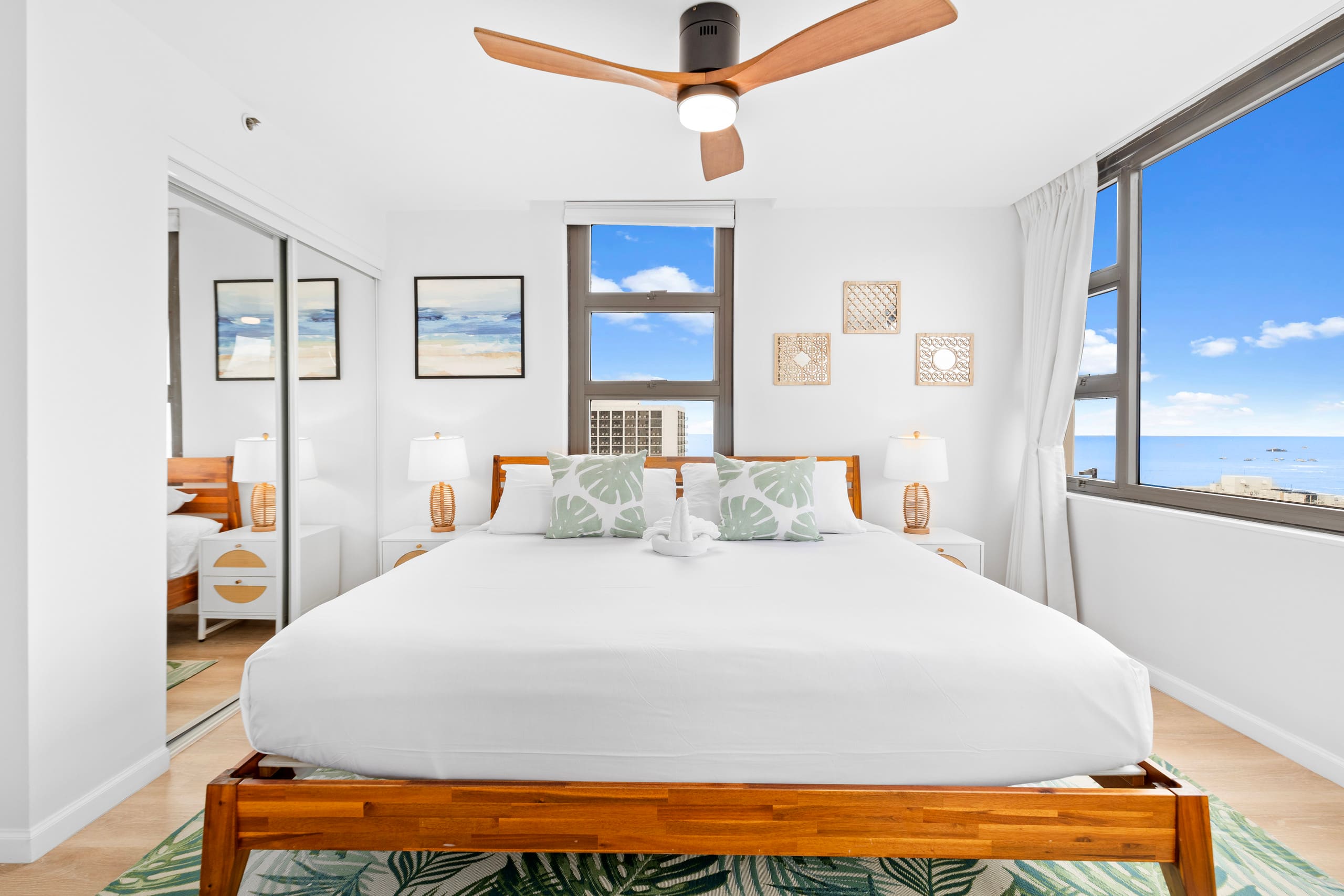 Condo in Honolulu · ★4.9 · 1 bedroom · 2 beds · 1 private bath - Image 30