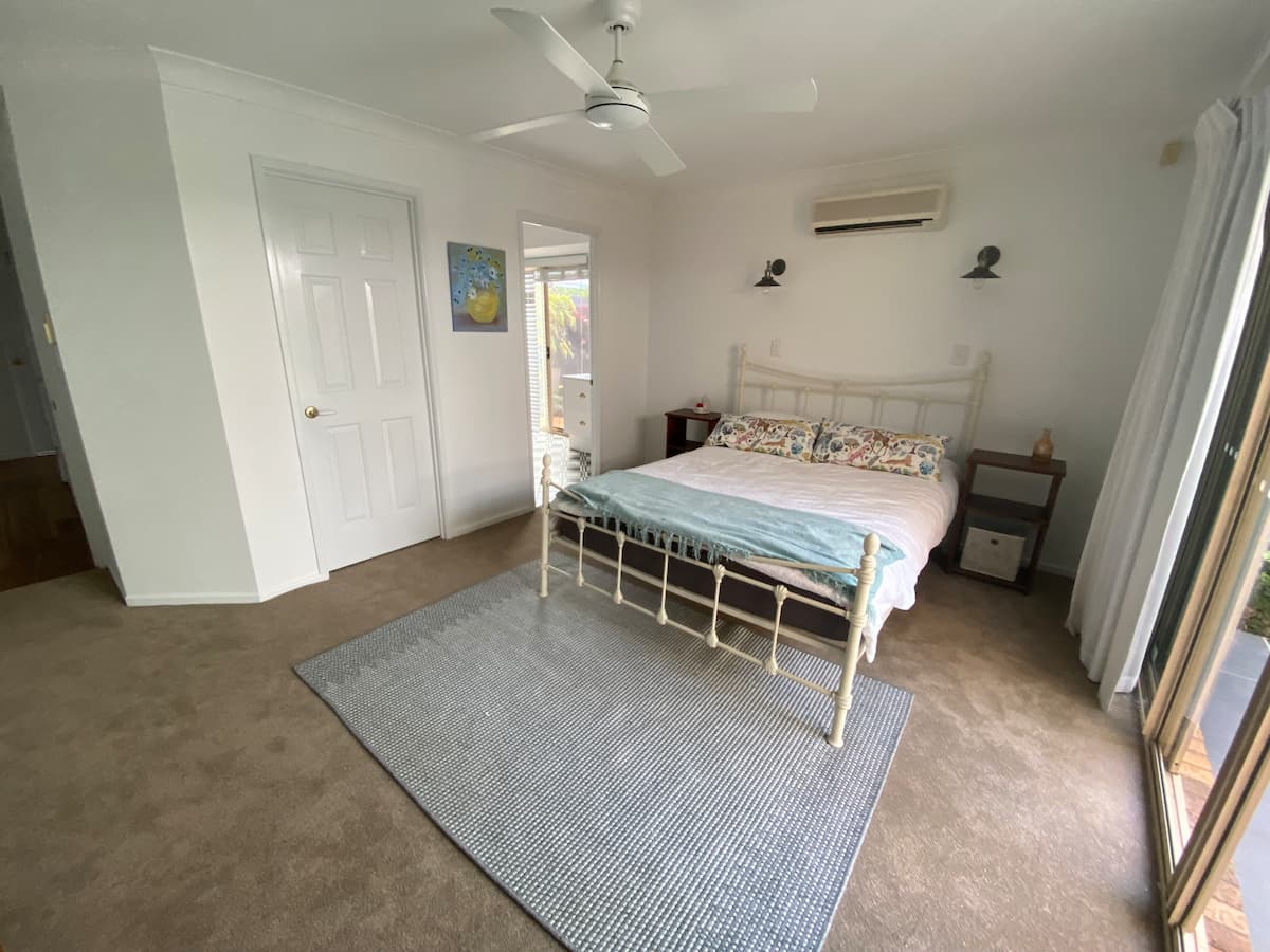 Cosy & peaceful room at Clare’s — photo via the host's Airbnb listing