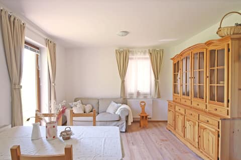 Apartment Lilija - lovely and bright w/ patio