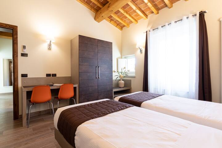 Antico Pozzo 2 | Villa Carobbi Apt gallery image 4