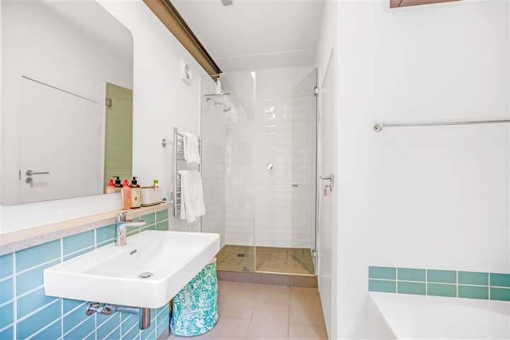 საძინებელი 4