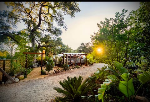 Ojai Airstream Oasis