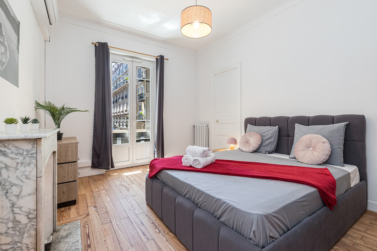 Dormitorio N°1 con aire acondicionado 