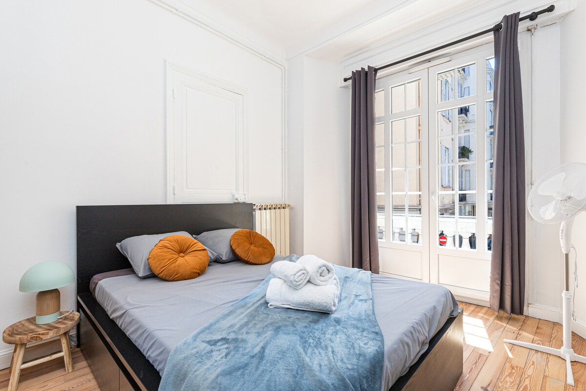 Dormitorio N°2 con ventilador 