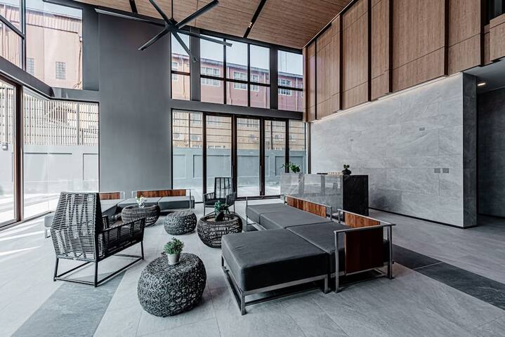 Sale! BTS On Nut/Sukhumvit 87/loft/pool/gym/wifi gallery image 3